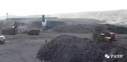 厉害了，徐工！大吨位装载机批量进军疆内焦炭市场，彰显硬核实力